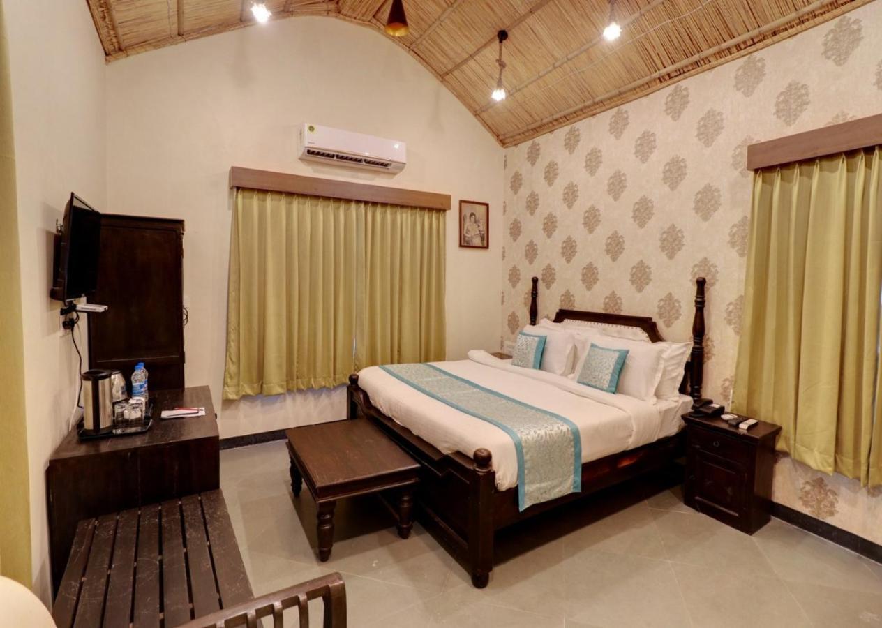 Keshav Resort Удайпур Екстер'єр фото